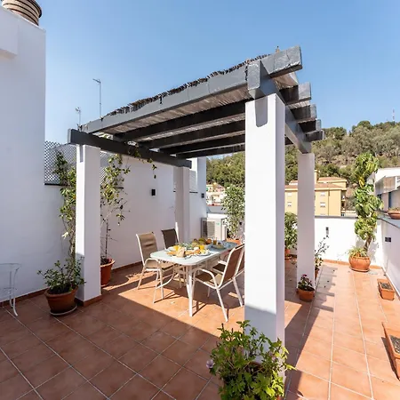 Faro's Citylights - Amazing Roof Terrace Holiday home Malaga